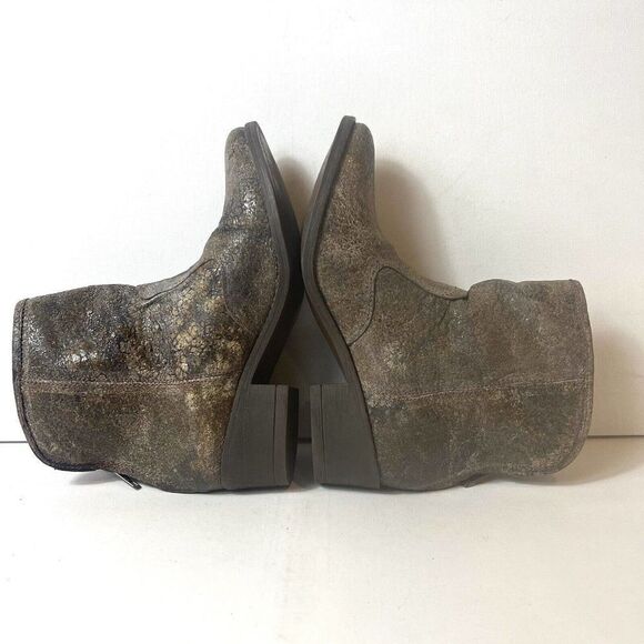 Betsey Johnson Seal Ruffled Brown Leather Back-Zip Western Ankle Bootie Womens 7 - Picture 5 of 11